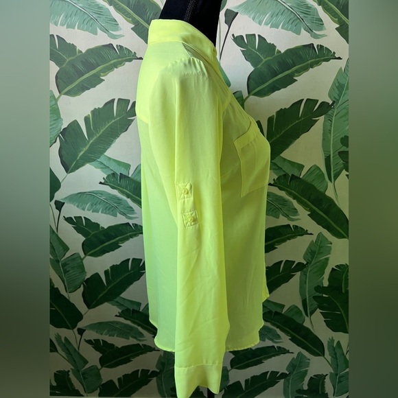 Express portofino button down blouse shirt neon yellow size S - Picture 5 of 6
